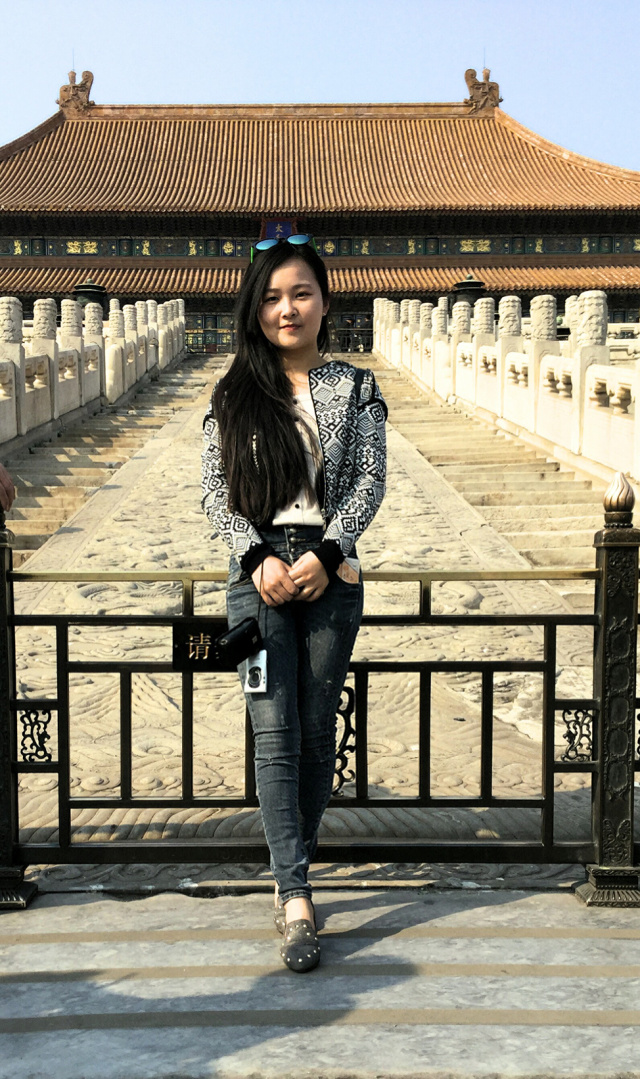 遠方美術(shù)空間——素描導(dǎo)師文妤婕