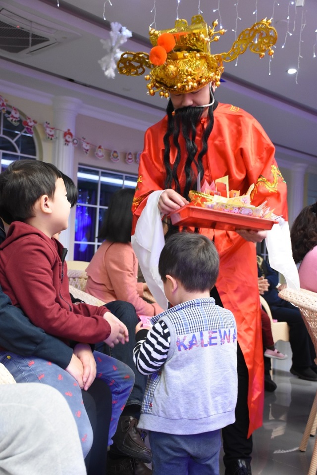 小雞小雞咯咯噠~開”匯“啦！