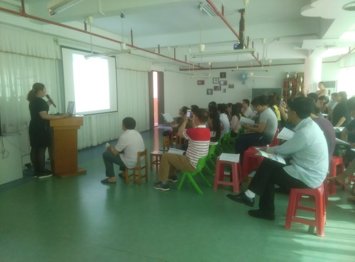 幼升小細(xì)則，早知道！ ----遠(yuǎn)恒佳花園幼兒園幼升小會(huì)議