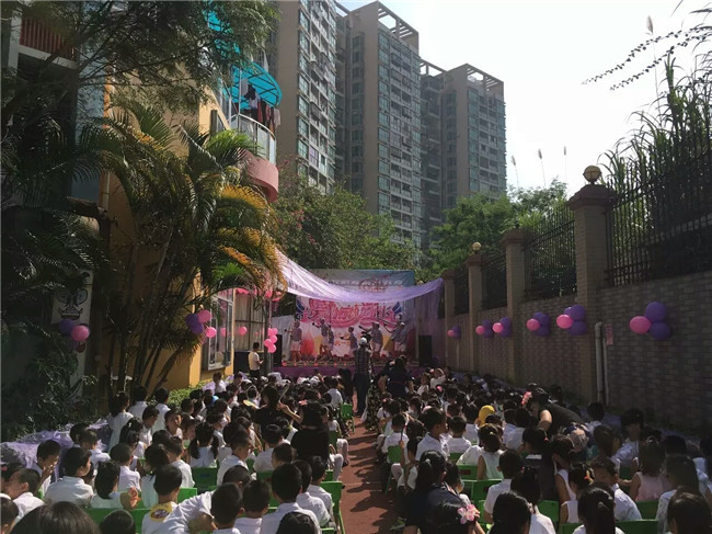 我們搭臺(tái)，家長(zhǎng)唱戲，孩子當(dāng)觀眾可好？