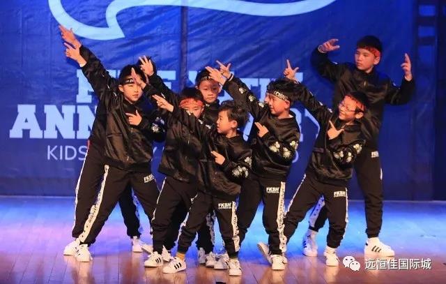 嘿，朋友！跟你們說一個(gè)消息.......