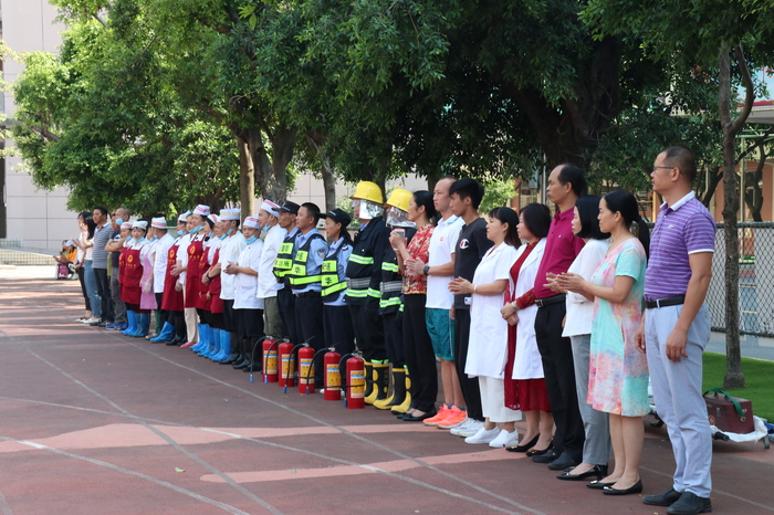 開展消防疏散演練，共創(chuàng)和諧平安校園