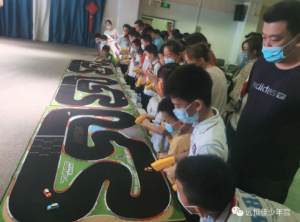 小小車輛模型，承載著孩子大夢(mèng)想