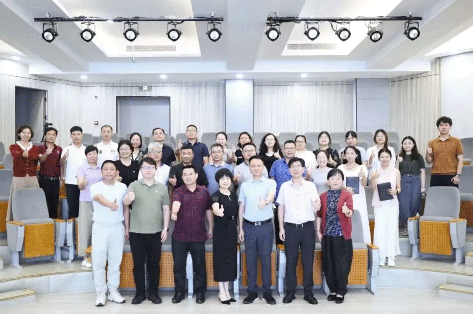 課程改革風(fēng)云起，品質(zhì)提升路徑新